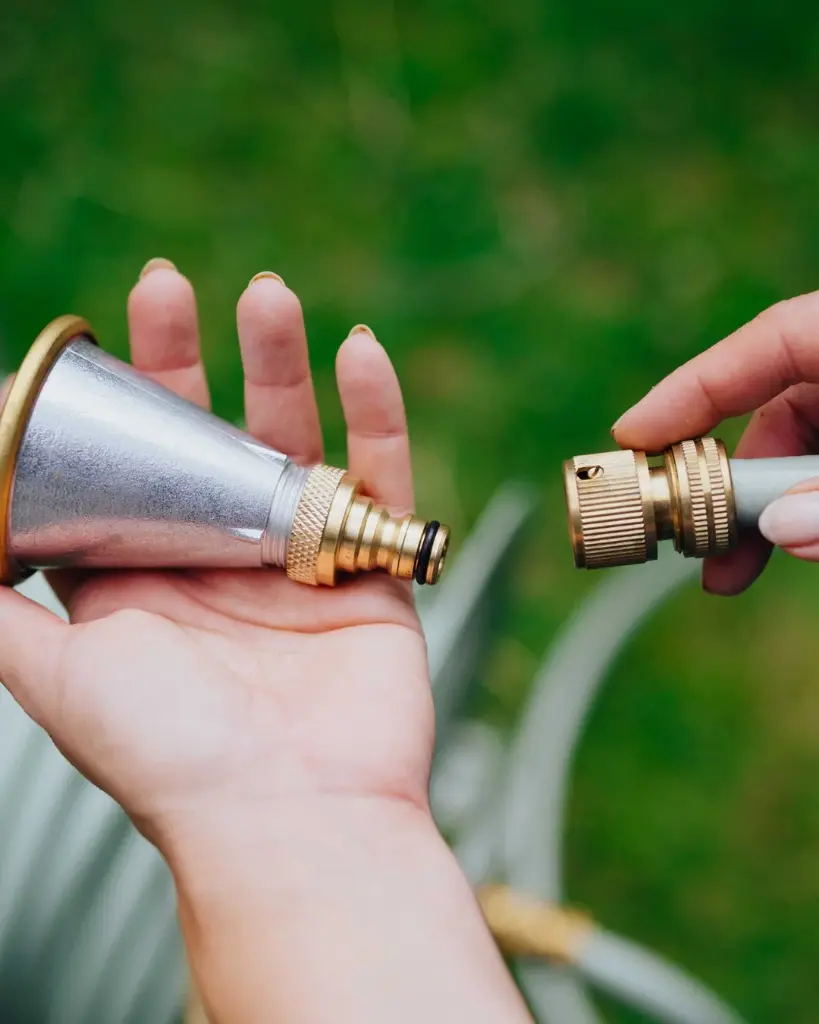 Cap de udare Bloomy - Alama2.webp