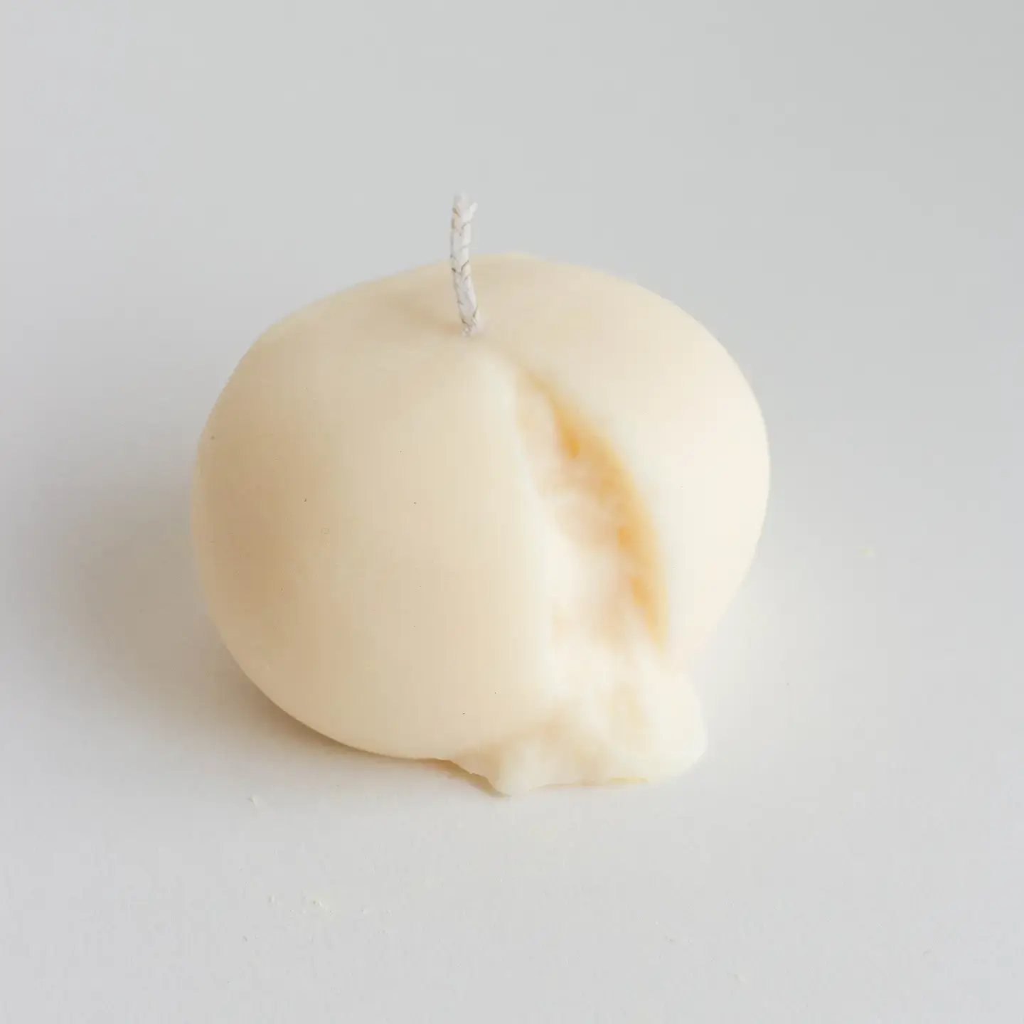 Burrata Candle2.webp