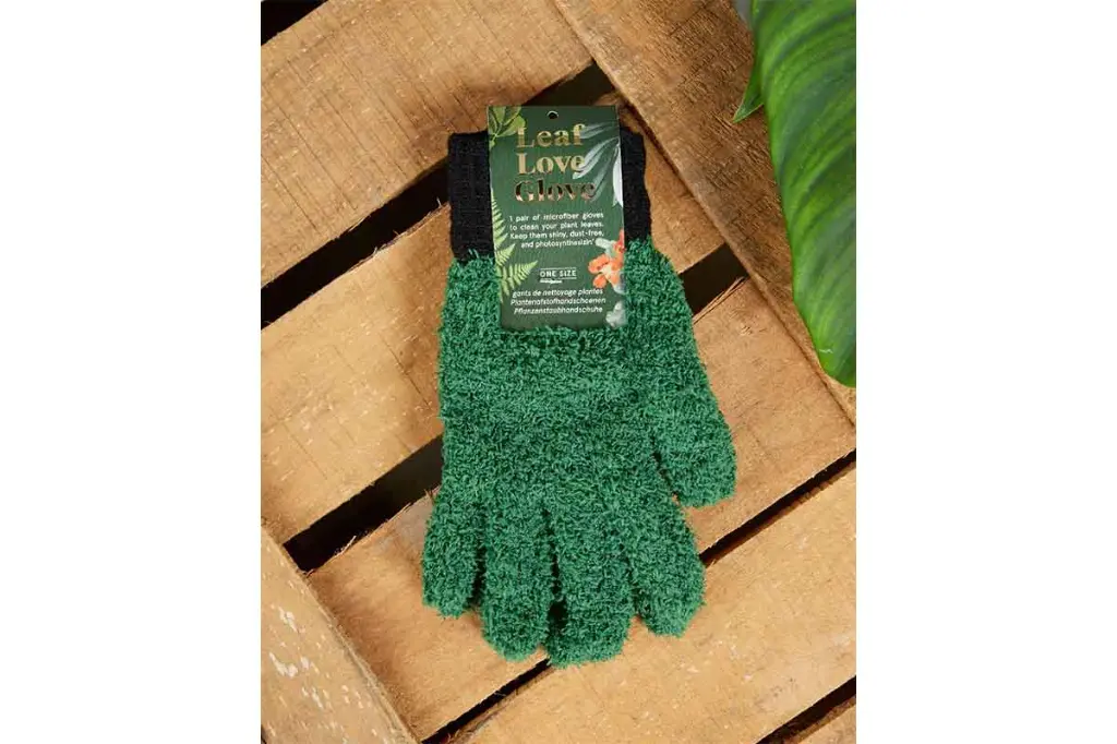 Leaf-Love-Gloves1.webp